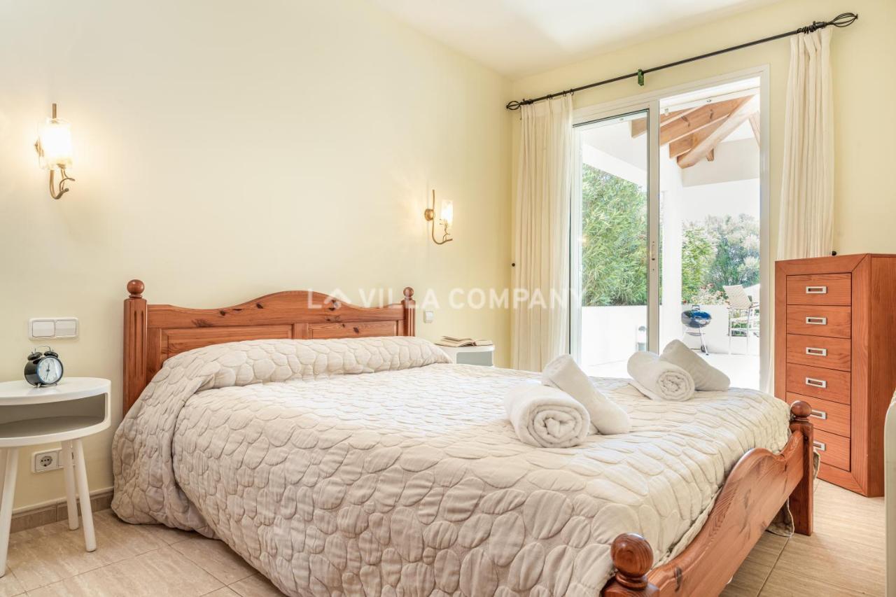 Villa Mala Bay Mahon  Exterior photo